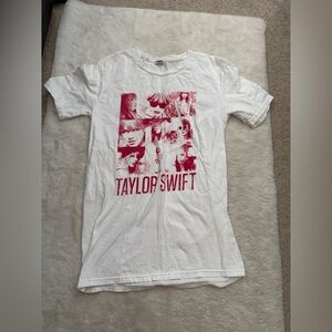 Taylor swift Red t shirt merch